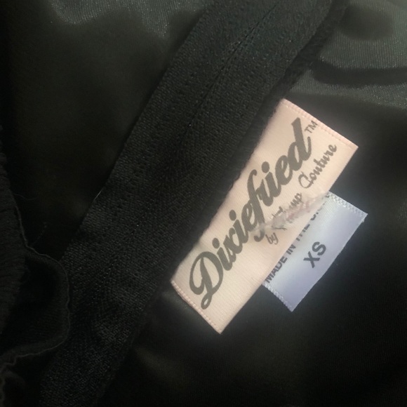 Peasant Dress in Red Vintage Fan Print - Picture 4 of 4